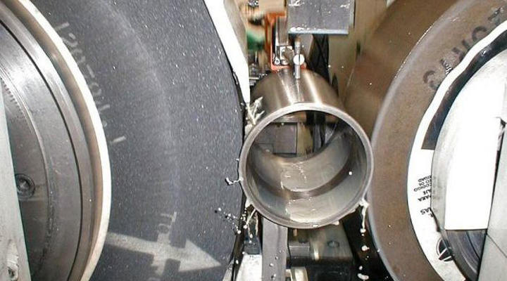 CNCセンタレス研削